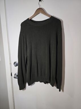 St. John's Bay Men's Crewneck Sweater - Olive